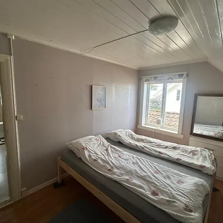 - Sentrumsnaer Koselig Enebolig Med Rik Historie בית נופש Kragerø